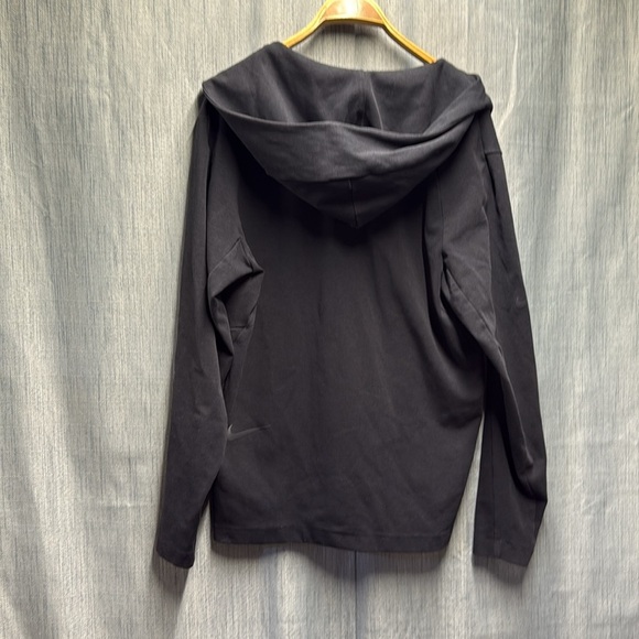 Nike Black Hooded Jacket / sweater size medium - Picture 7 of 10